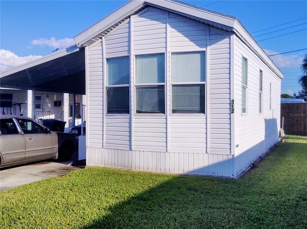 52nd Avenue Dr W, Bradenton, FL 34207