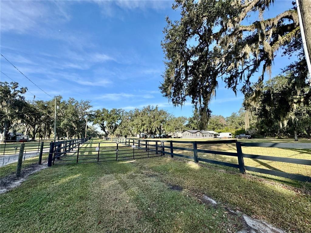 N Wilder Rd, Plant City, FL 33563