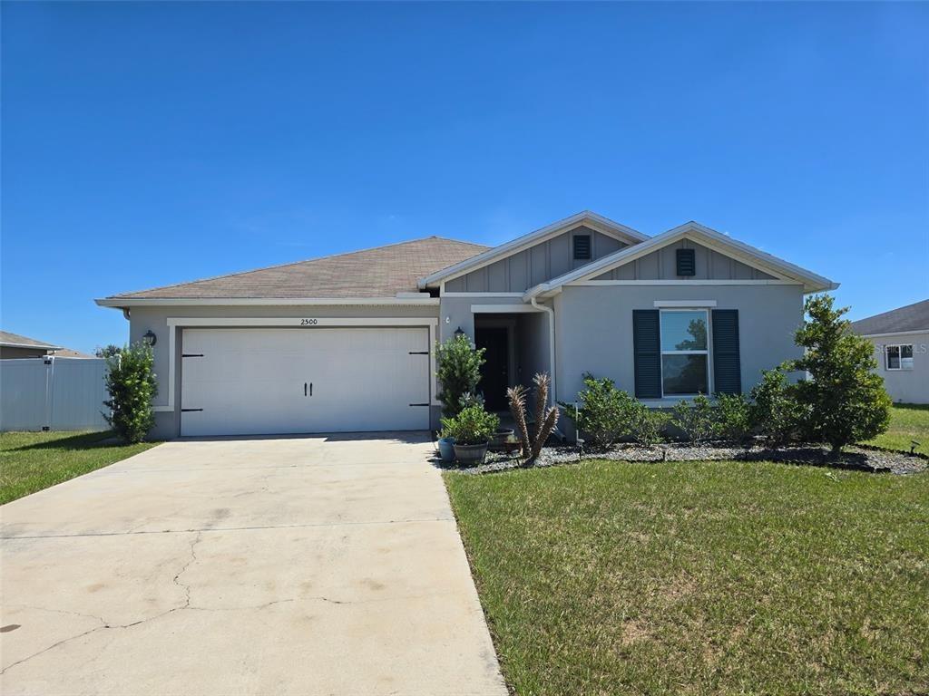 Begonia St, Mascotte, FL 34753