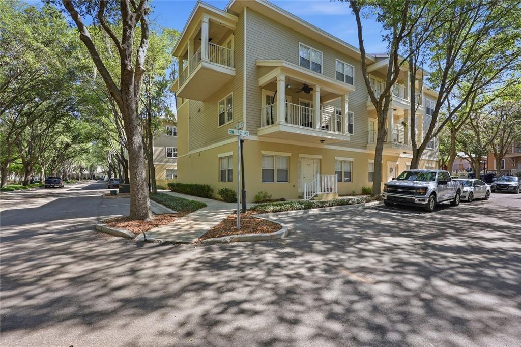 Sw 52nd Rd, Gainesville, FL 32608