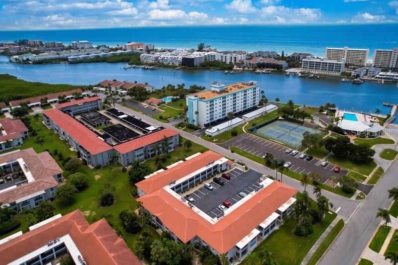 Regal Dr, Largo, FL 33774