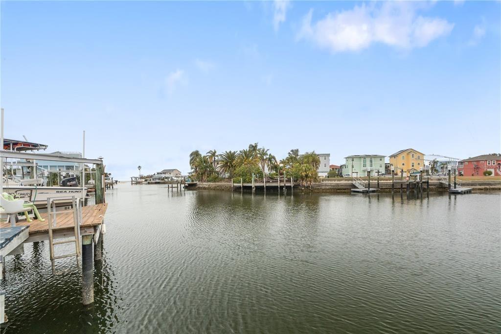 Clark St, Hudson, FL 34667