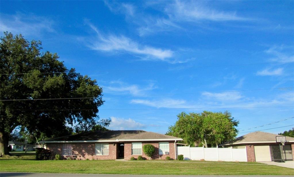 Saint Lucie Rd, Winter Haven, FL 33884