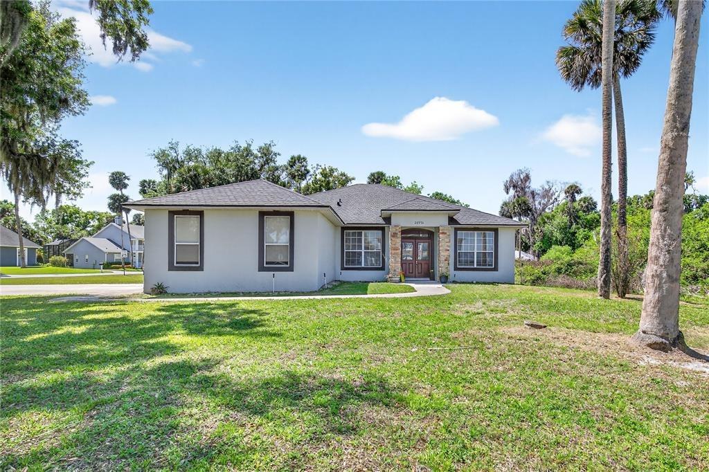 Beauclaire Dr, Tavares, FL 32778