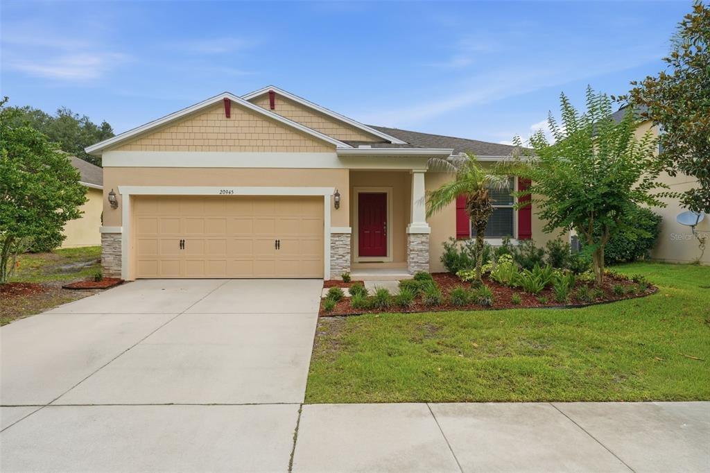 Oldenburg Loop, Mount Dora, FL 32757
