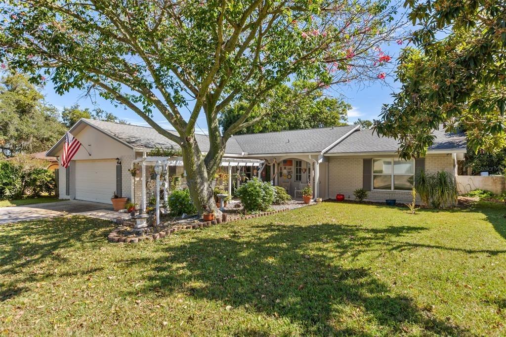 Green Meadow Ave, Maitland, FL 32751