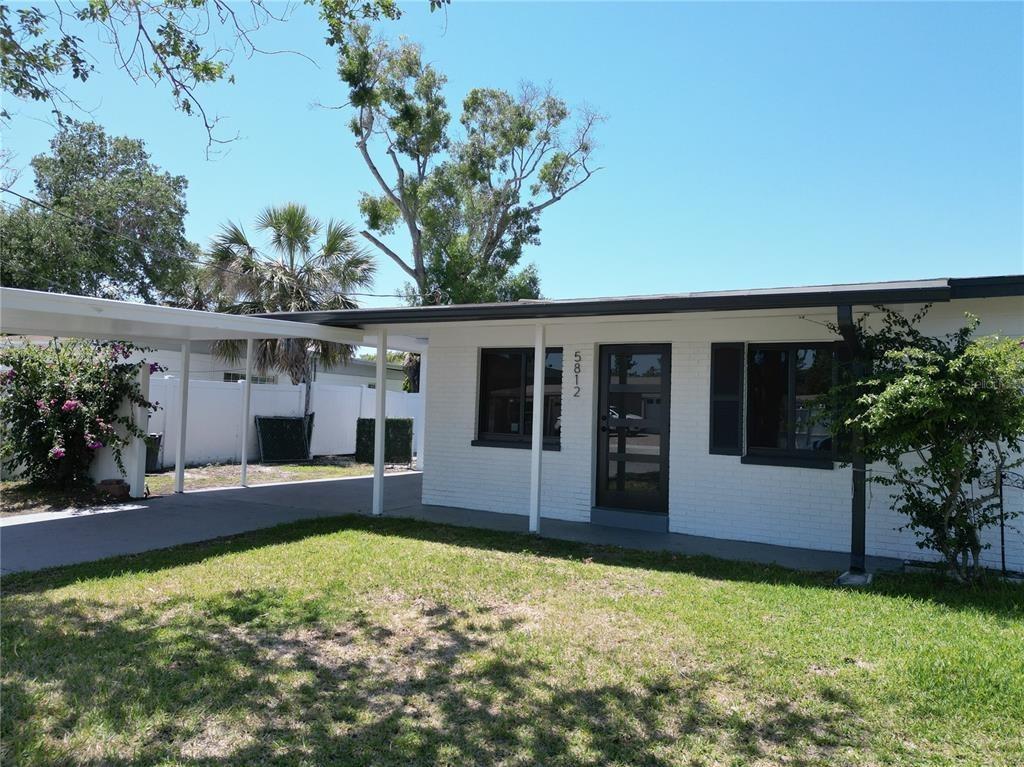 Liverpool Dr, Tampa, FL 33615