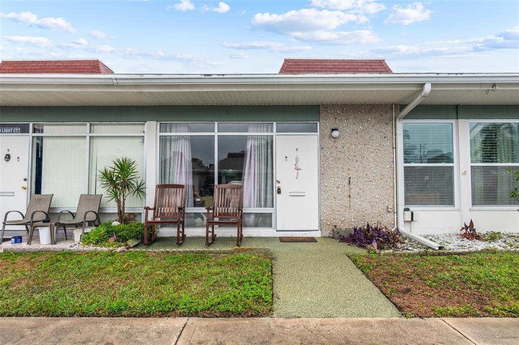 Tahitian Gardens Cir, Holiday, FL 34691