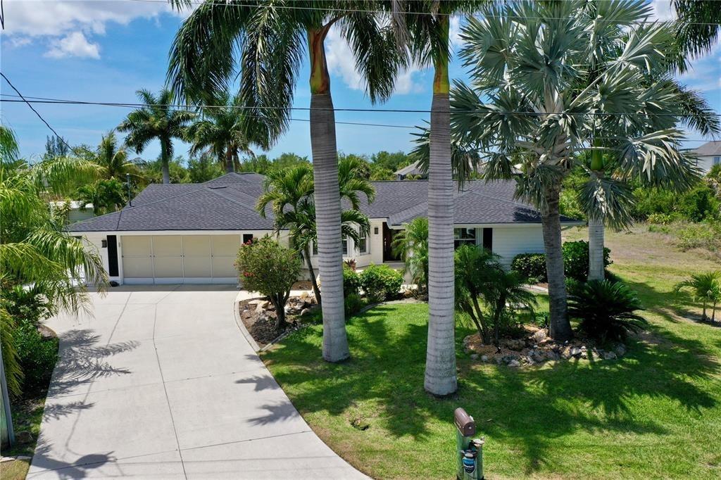 Lillian Cir, Port Charlotte, FL 33981