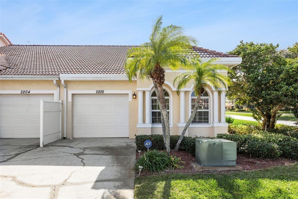 Garden Lake Dr, Winter Haven, FL 33884