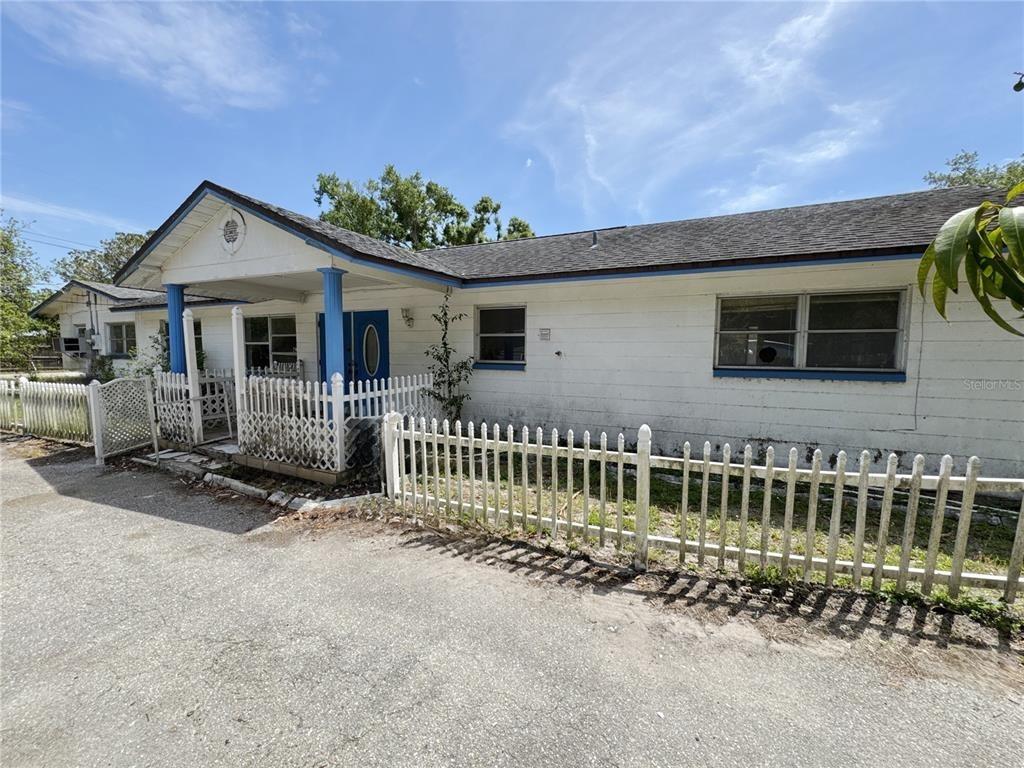 Brazilnut Ave, Sarasota, FL 34234