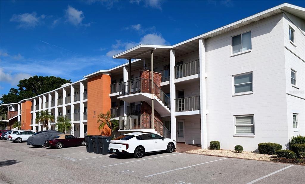 Sunset Dr, Bradenton, FL 34207