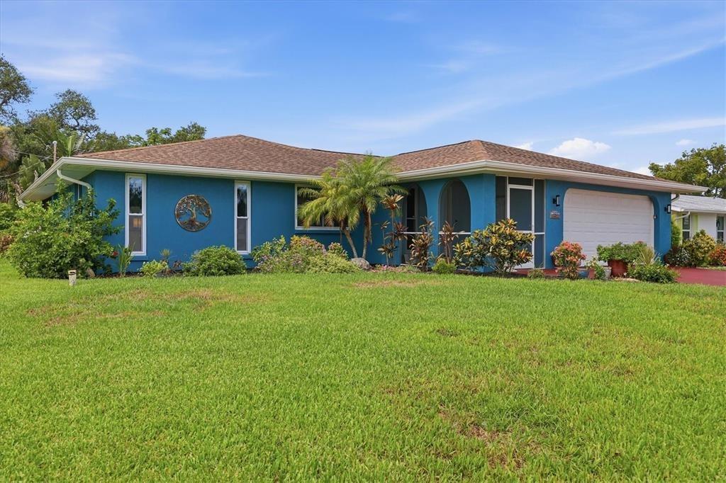 E Wentworth Cir, Englewood, FL 34223