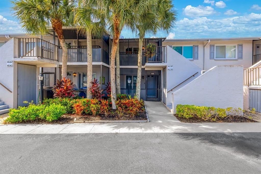 Northlight Dr, Naples, FL 34112