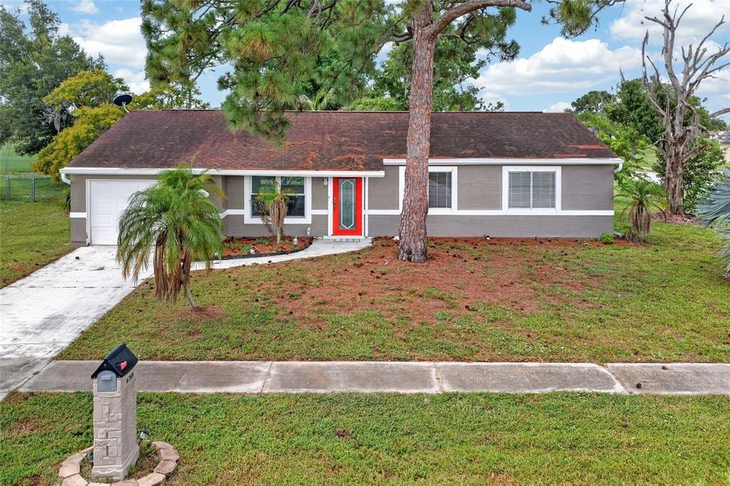 Miro Ct, North Port, FL 34287
