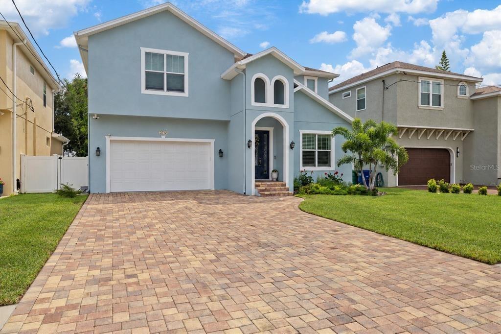 W Gray St, Tampa, FL 33609