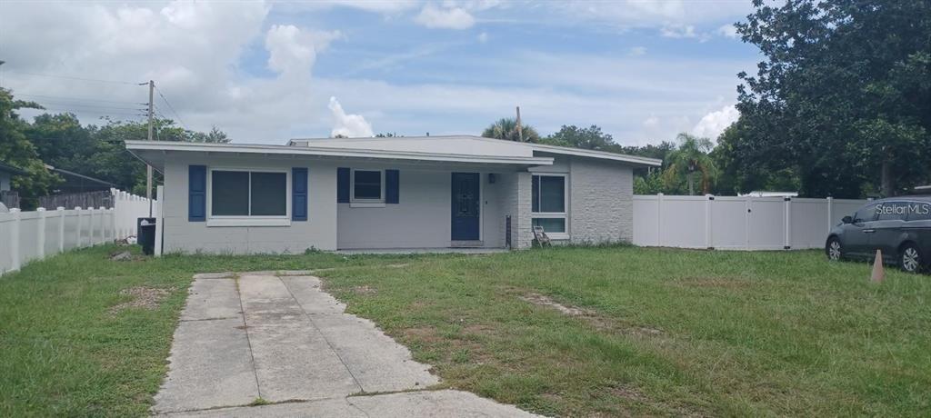Pinecrest Dr, Sanford, FL 32773