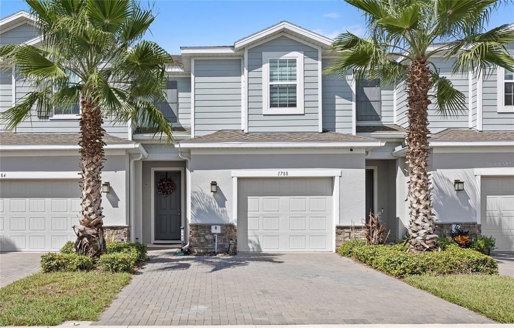 Holden Ridge Ln, Clermont, FL 34715
