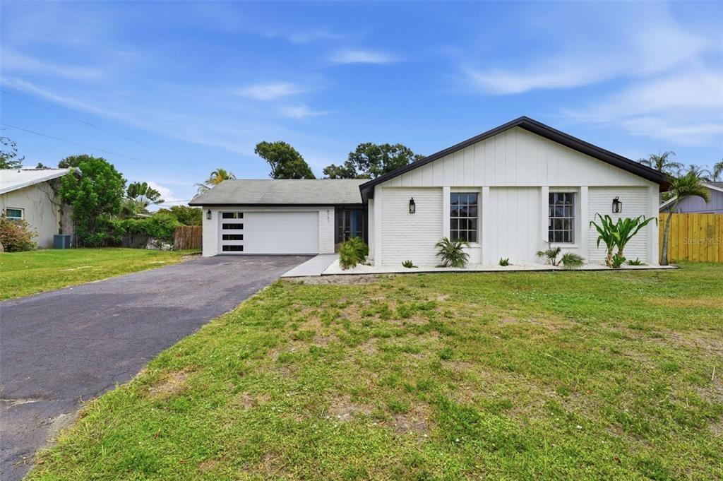 Atlantic Ave, Sarasota, FL 34233