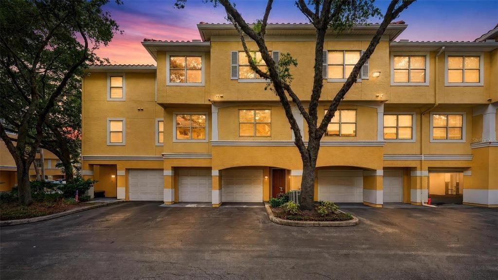 Shadow View Cir, Maitland, FL 32751