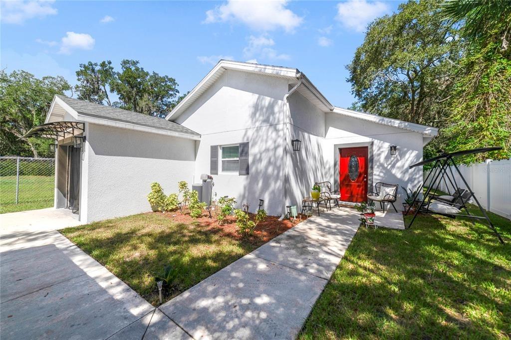 W 3rd St, Sanford, FL 32771