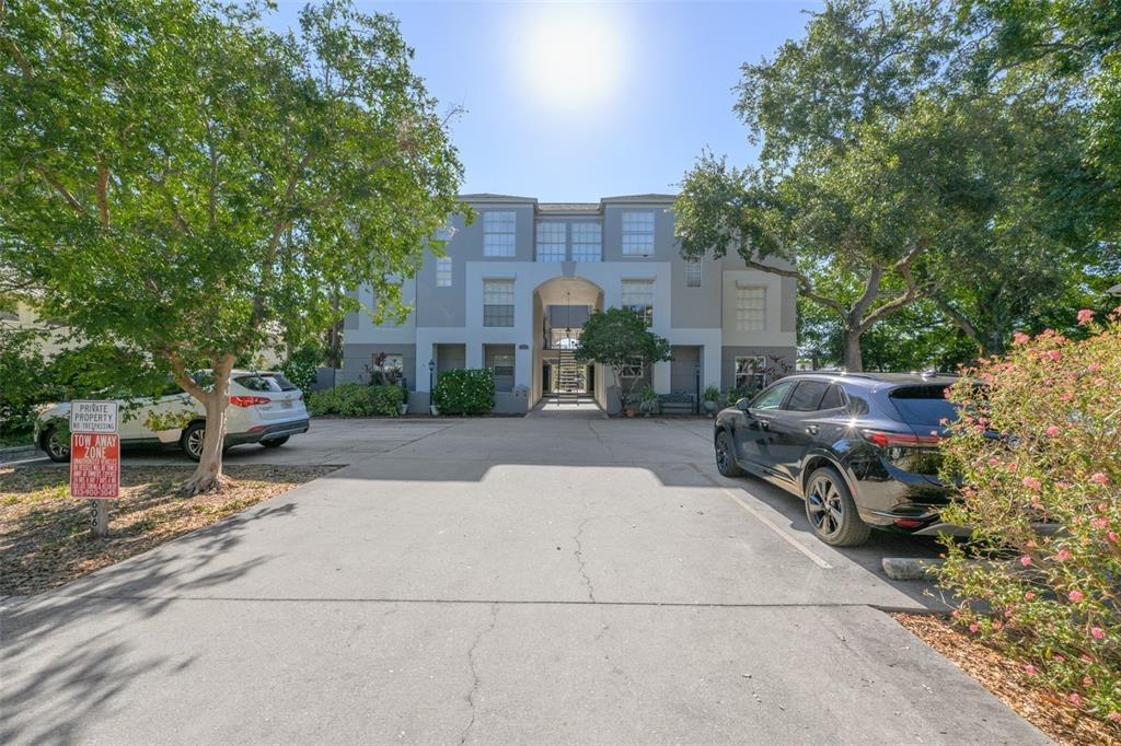 S Glen Ave, Tampa, FL 33609