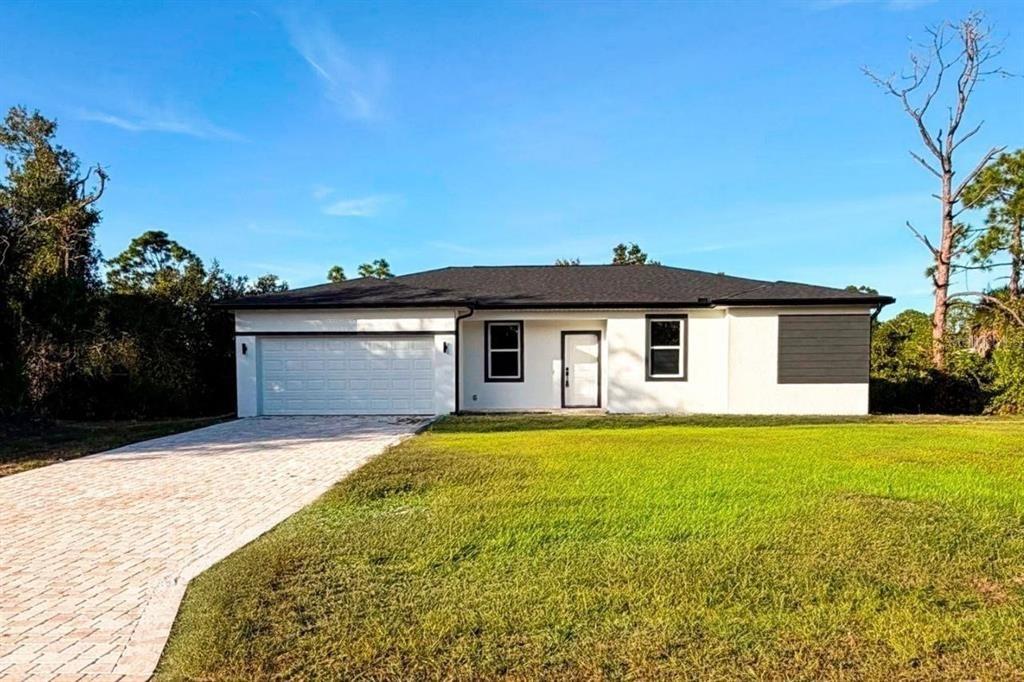 Tyler Ave, Port Charlotte, FL 33948