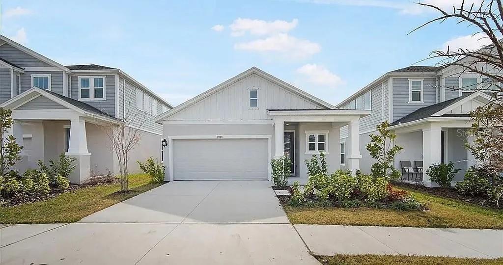 Golden Nettle Dr, Apollo Beach, FL 33572