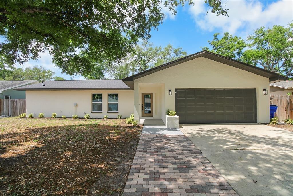 93rd St, Largo, FL 33773
