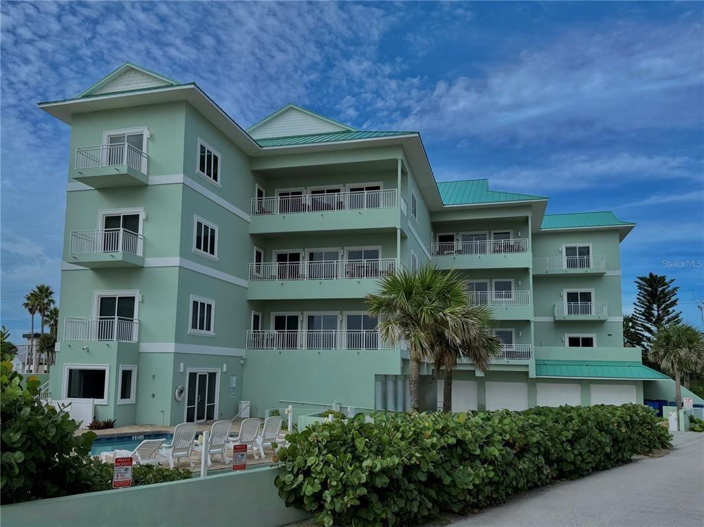 S Atlantic Ave, New Smyrna Beach, FL 32169