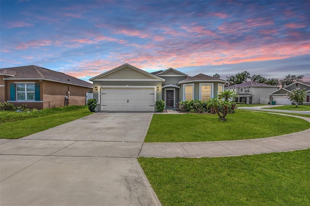 August Sky Dr, Deltona, FL 32738