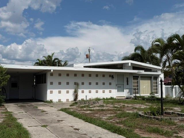 Princeton Ave, Bradenton, FL 34207