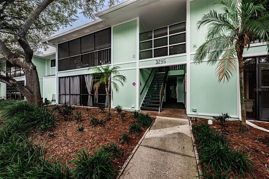 Fox Chase Cir N, Palm Harbor, FL 34683