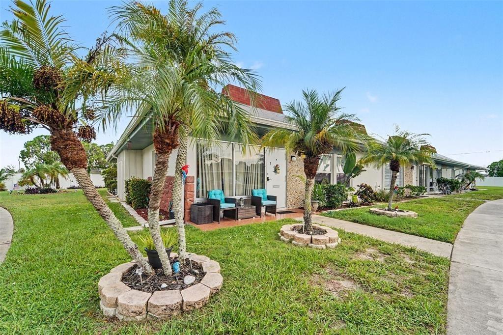 Tahitian Gardens Cir, Holiday, FL 34691