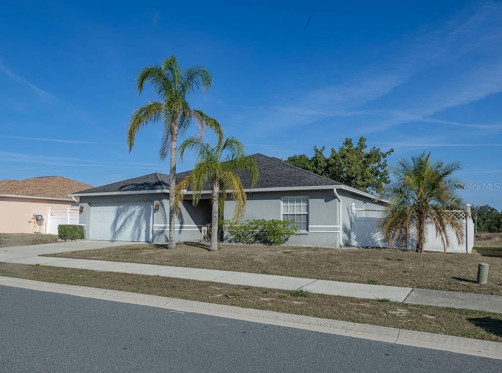 Highland Crest Cir, Lake Wales, FL 33853