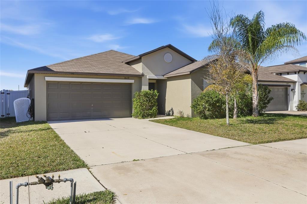 Romano Busciglio St, Tampa, FL 33619