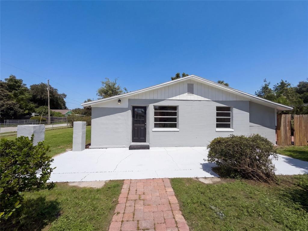 E Curtis St, Tampa, FL 33610