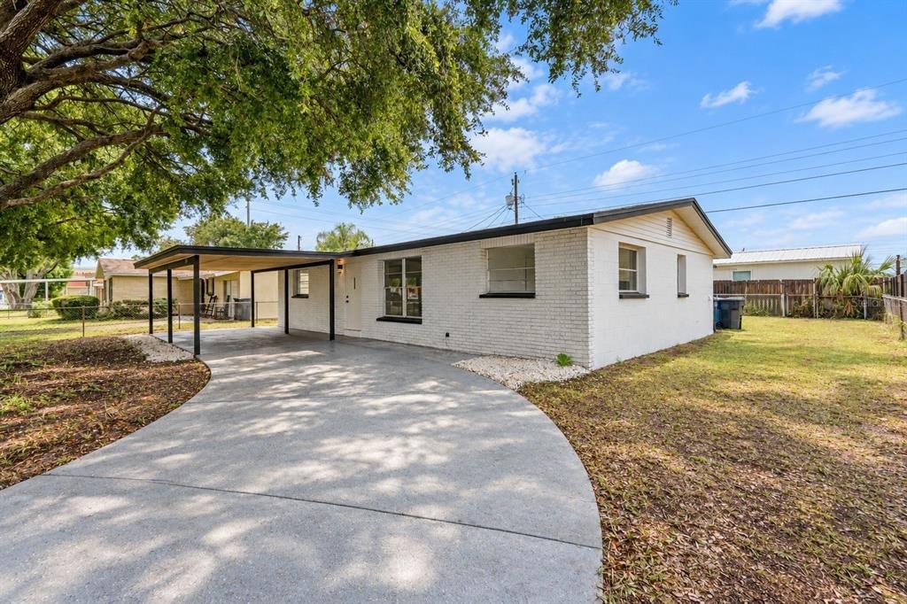 W Elm St, Tampa, FL 33614