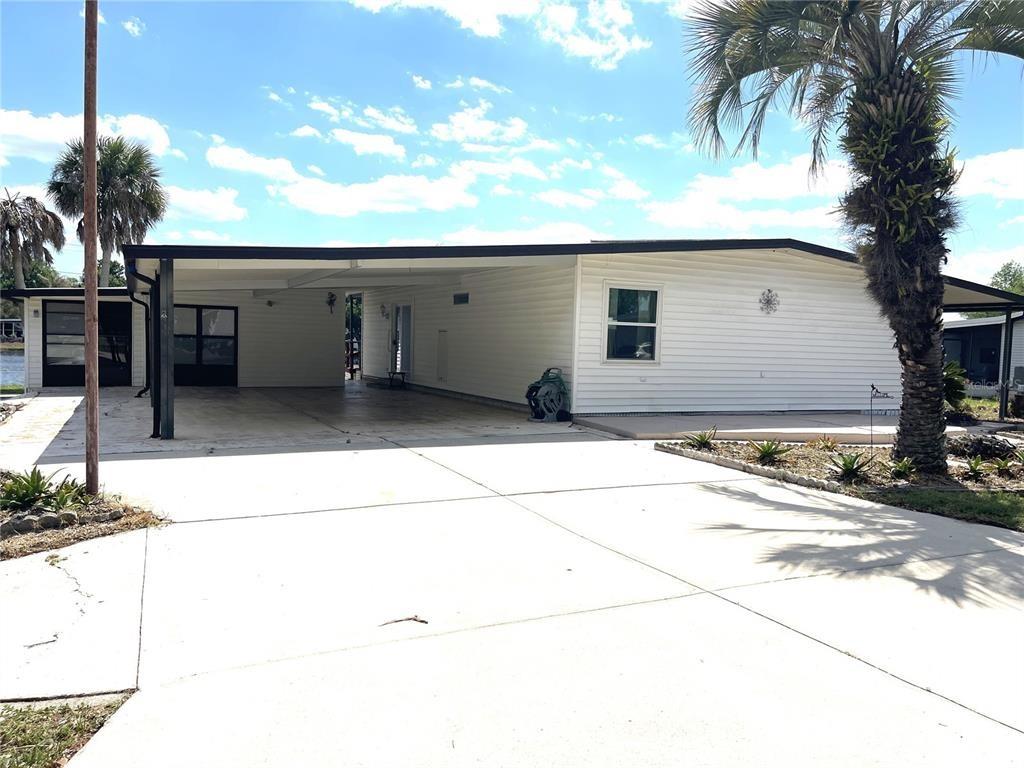 Grove Trl, Wildwood, FL 34785