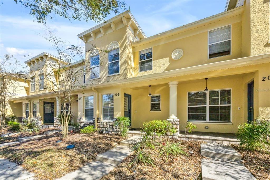 Draw Bridge Ln, Valrico, FL 33594