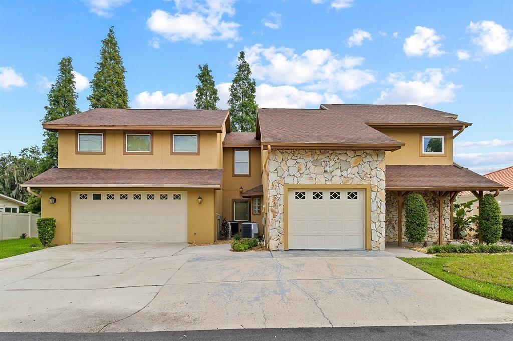 Mountain Lake Pl, Lakeland, FL 33813