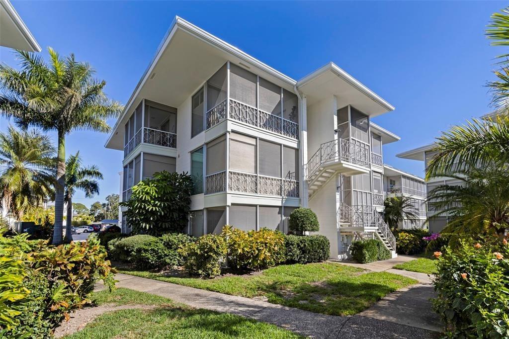 N Shore Dr Ne, Saint Petersburg, FL 33701
