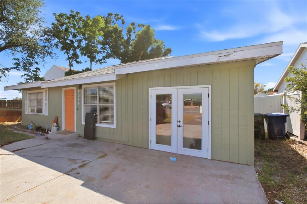 Albert Pl, Sarasota, FL 34231