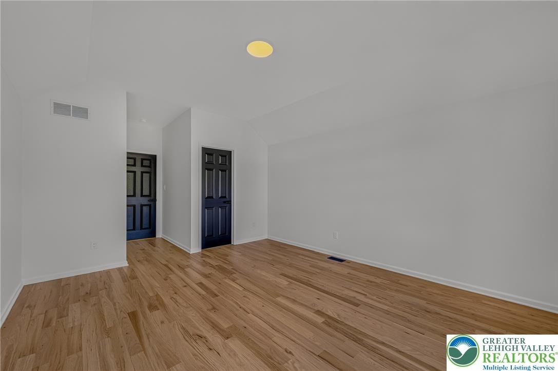 Muirfield Rd, Center Valley, PA 18034