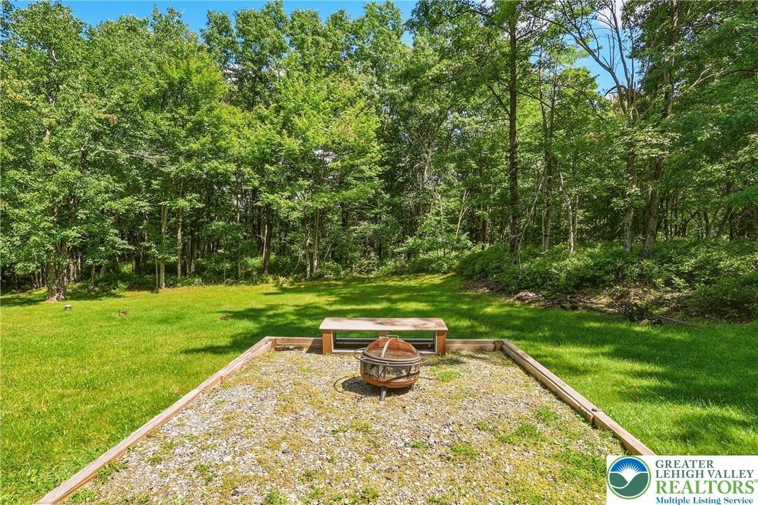 Granite Rd, Long Pond, PA 18334