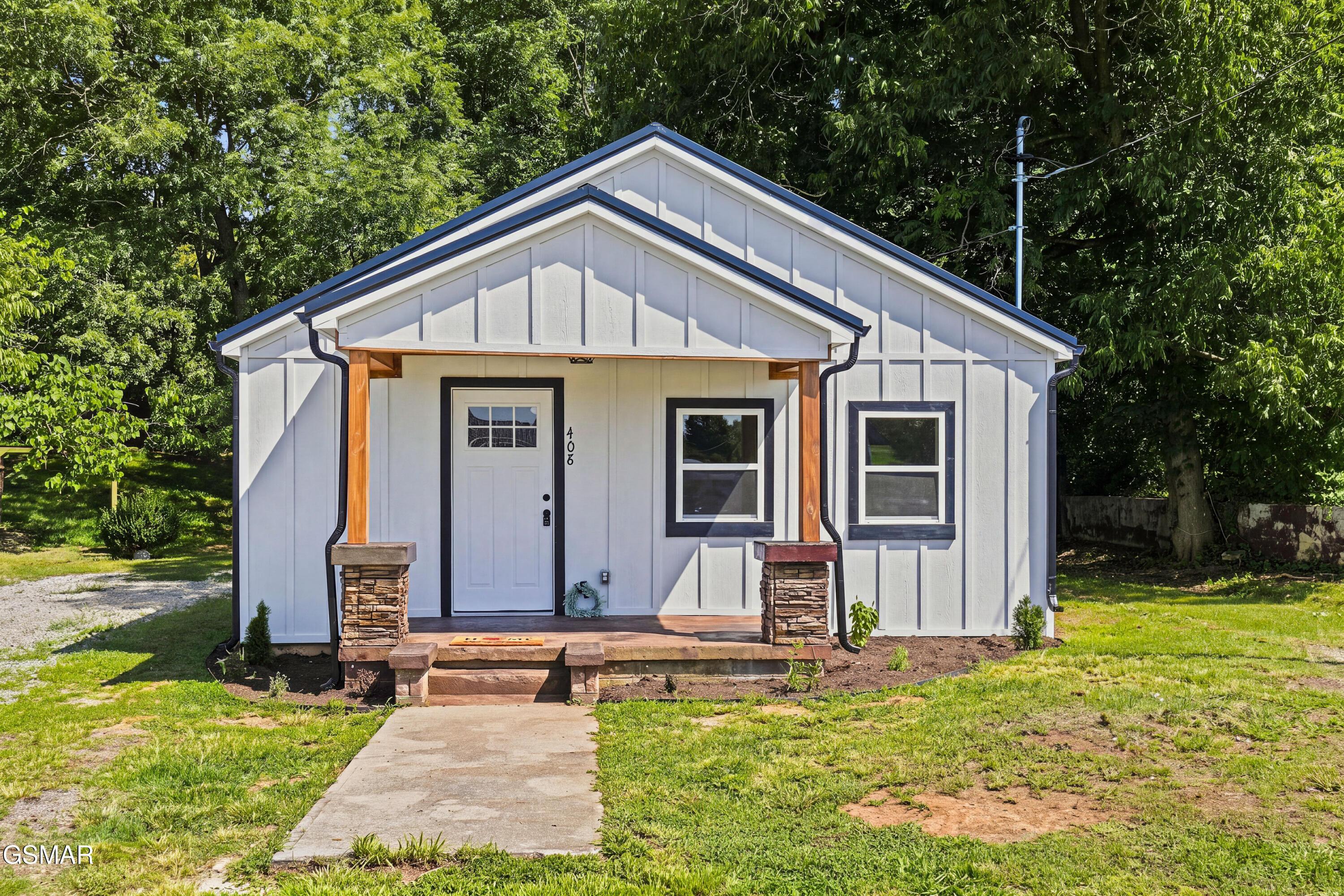 Prospect Ave, Newport, TN 37821