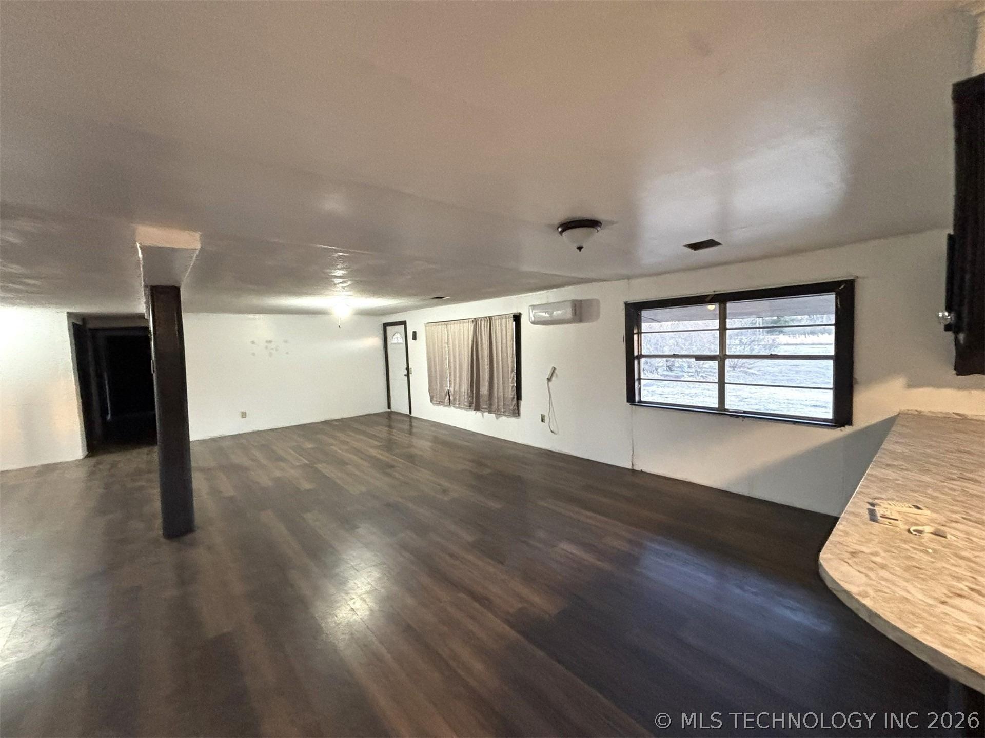 W Hanover St, Hoyt, OK 74472