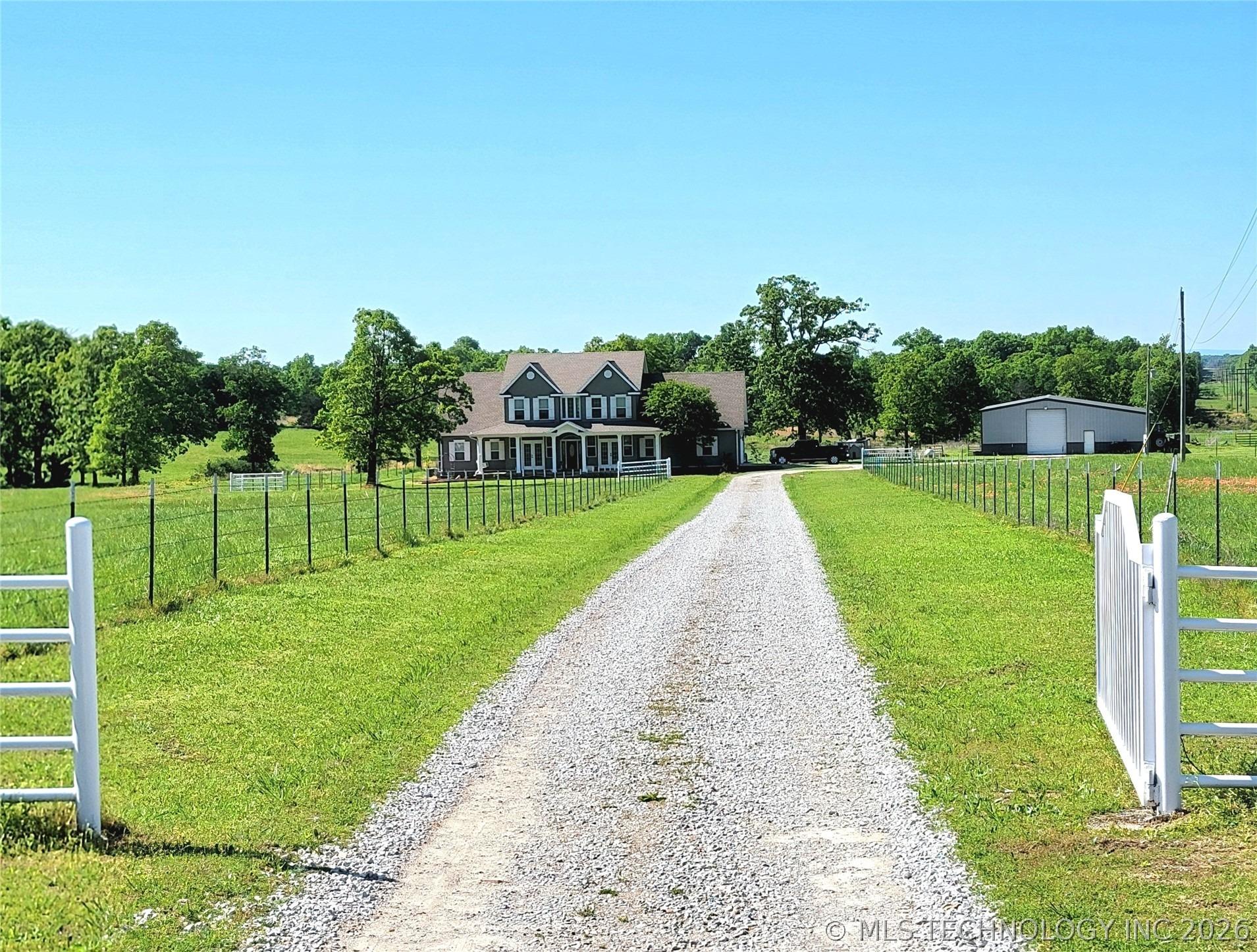 E 1000 Rd, Gore, OK 74435