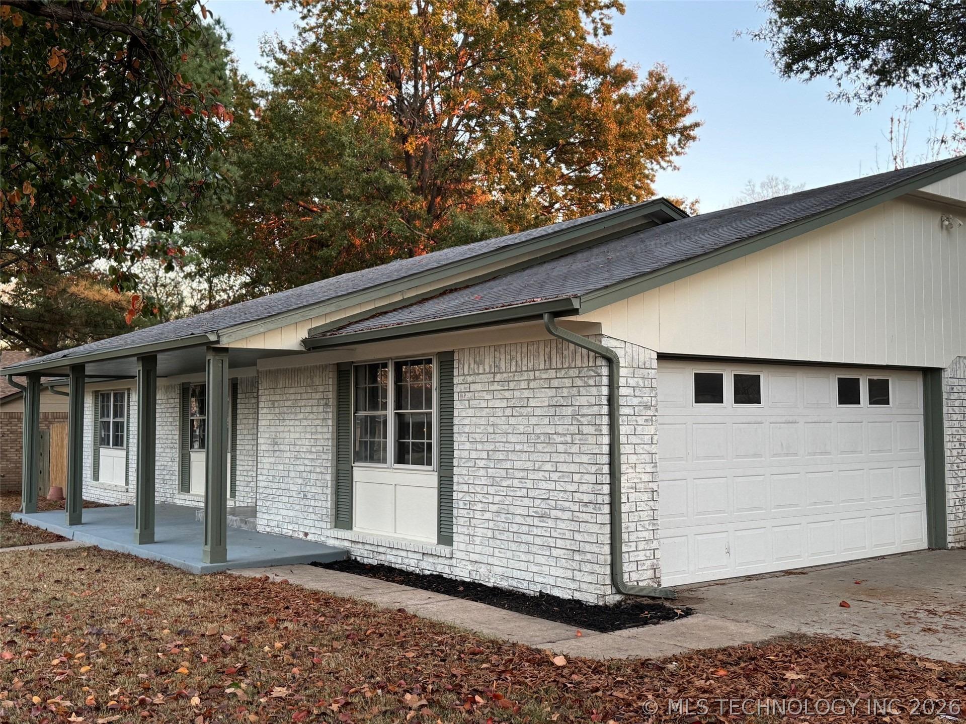 E Indianola St, Broken Arrow, OK 74014