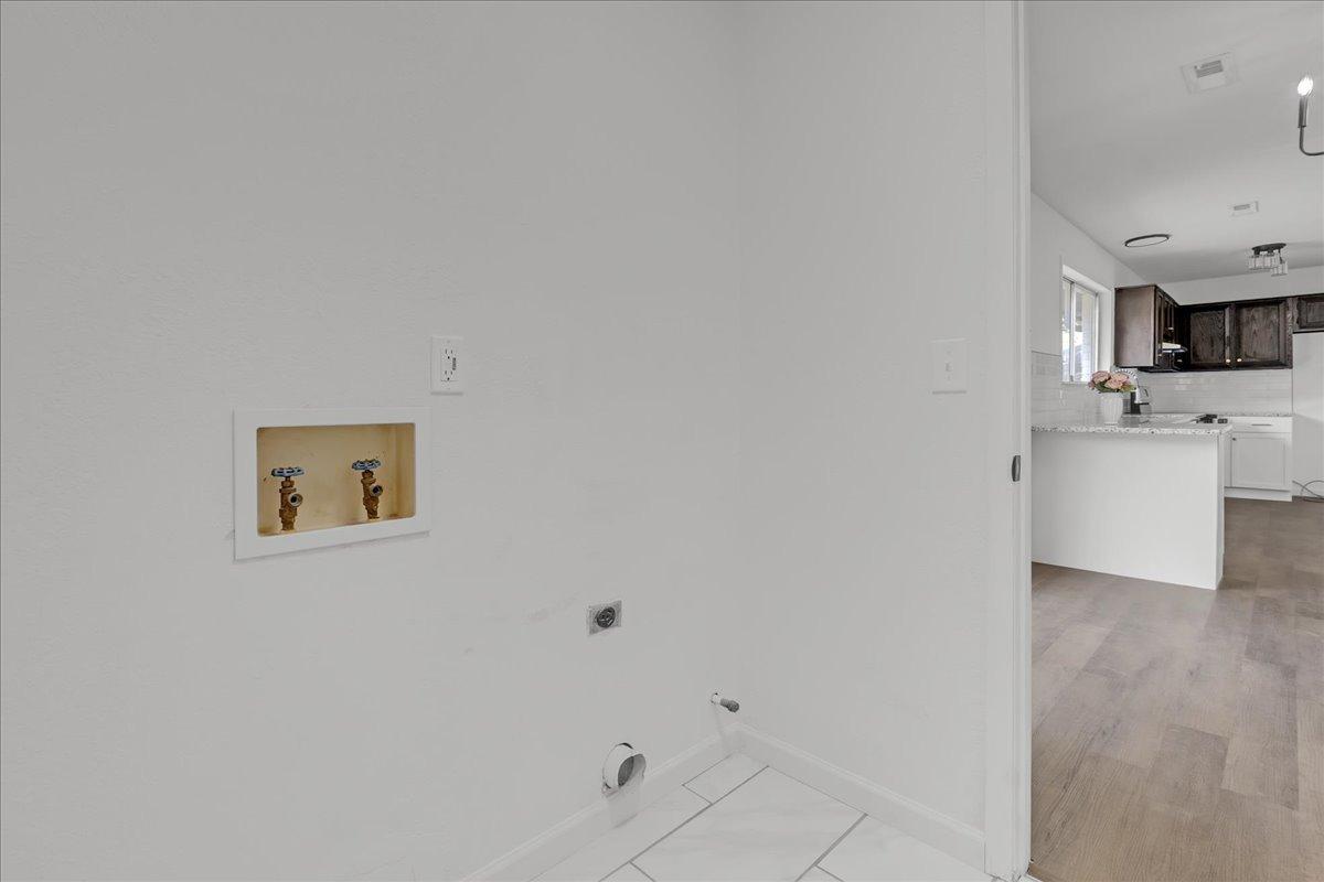 E 29th St, Tulsa, OK 74134